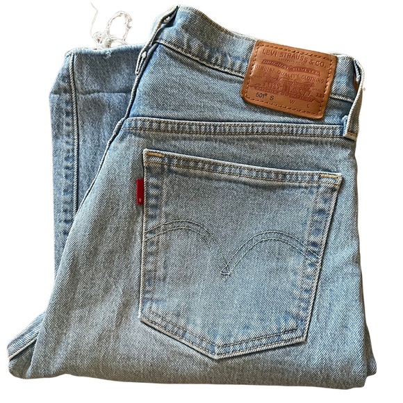 Levi 501 Stretch Skinny Jean 🩵 - Picture 2 of 7